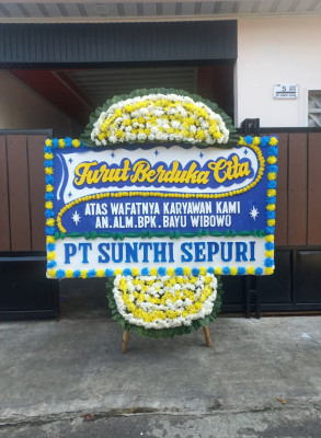 Papan Bunga Duka di Maybrat