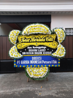 Papan Bunga Duka di Maybrat