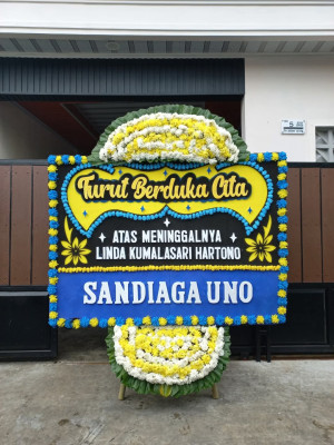 Papan Bunga Duka di Maybrat